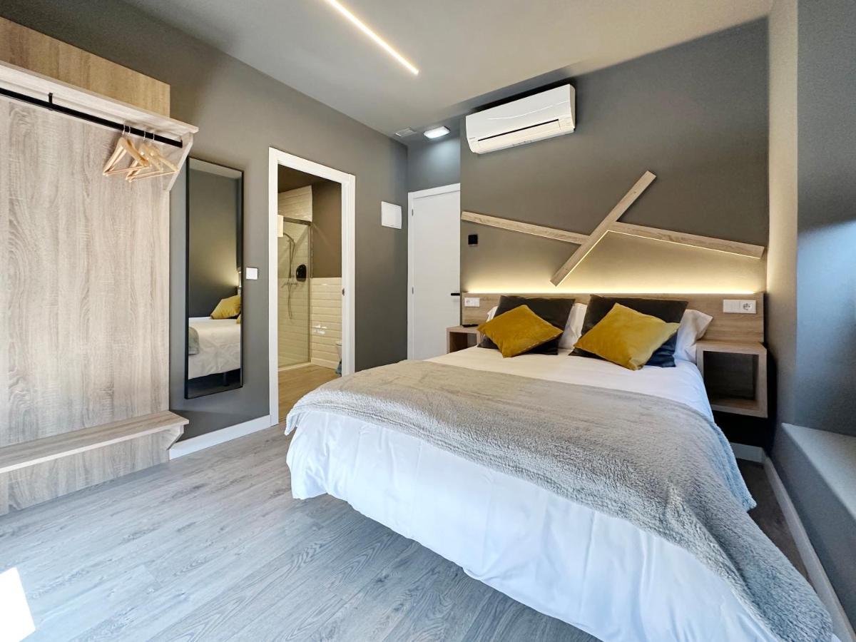 Hostal Maria Felisa Candas Exterior photo
