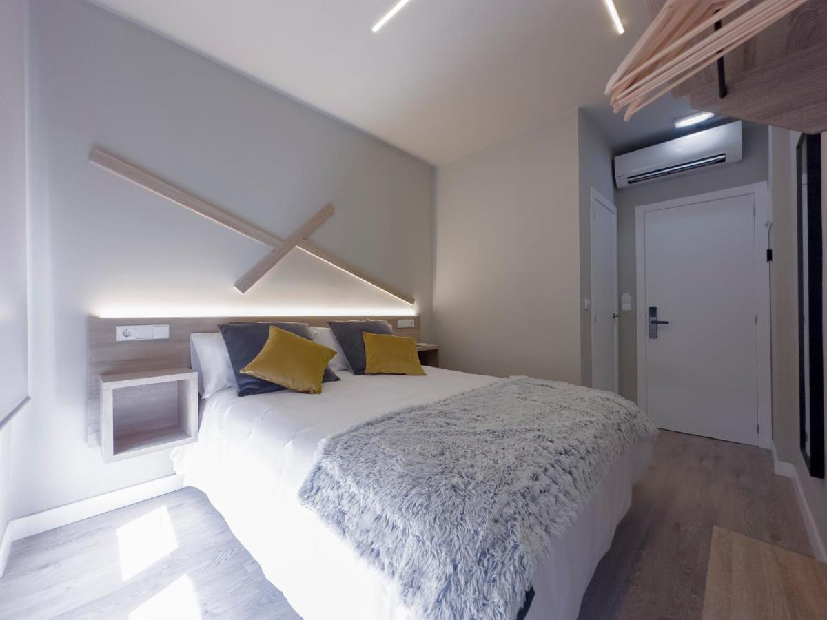 Hostal Maria Felisa Candas Exterior photo